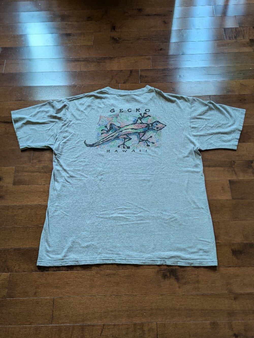 ('90s) Gecko Hawaii